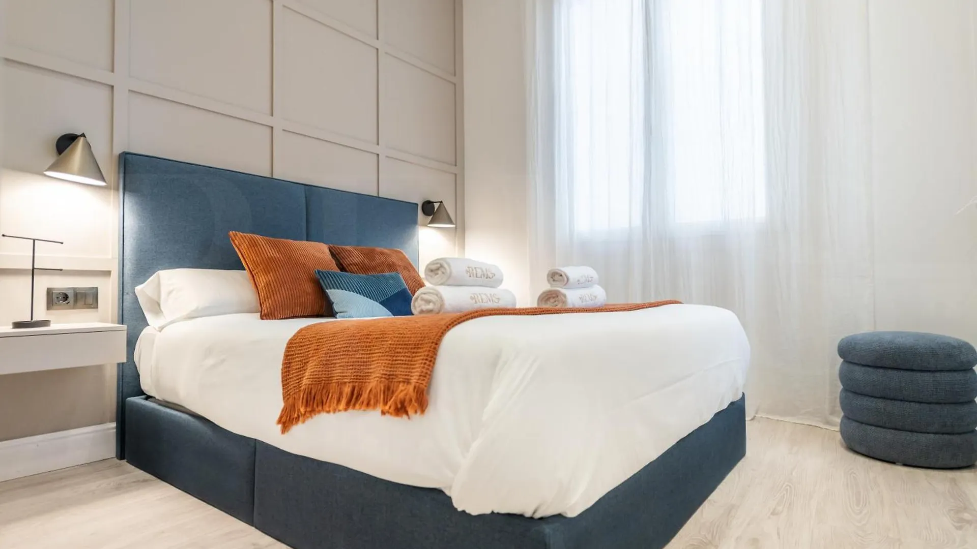 Modern & Stylish 3Br In The Heart Of Malaga By Rems Apartment