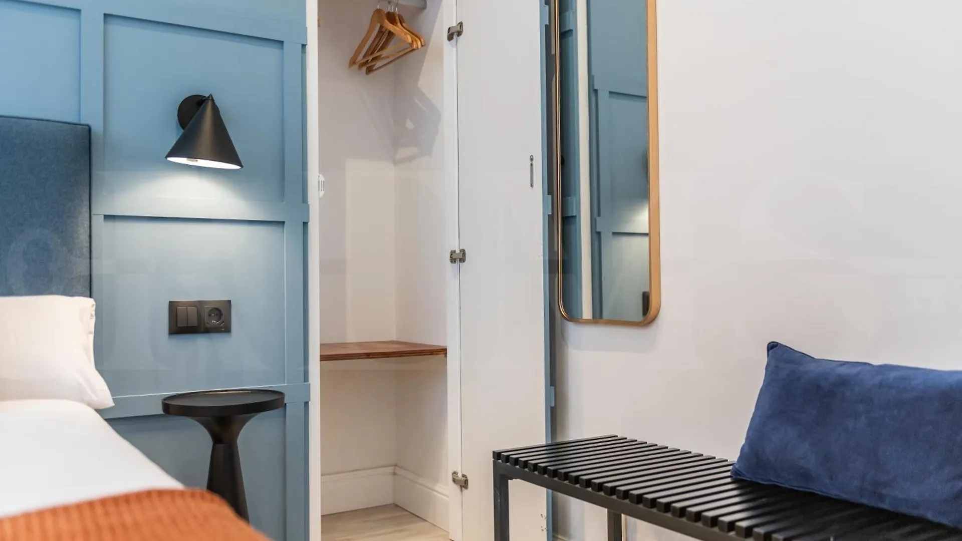 Modern & Stylish 3Br In The Heart Of Malaga By Rems Apartment Spain